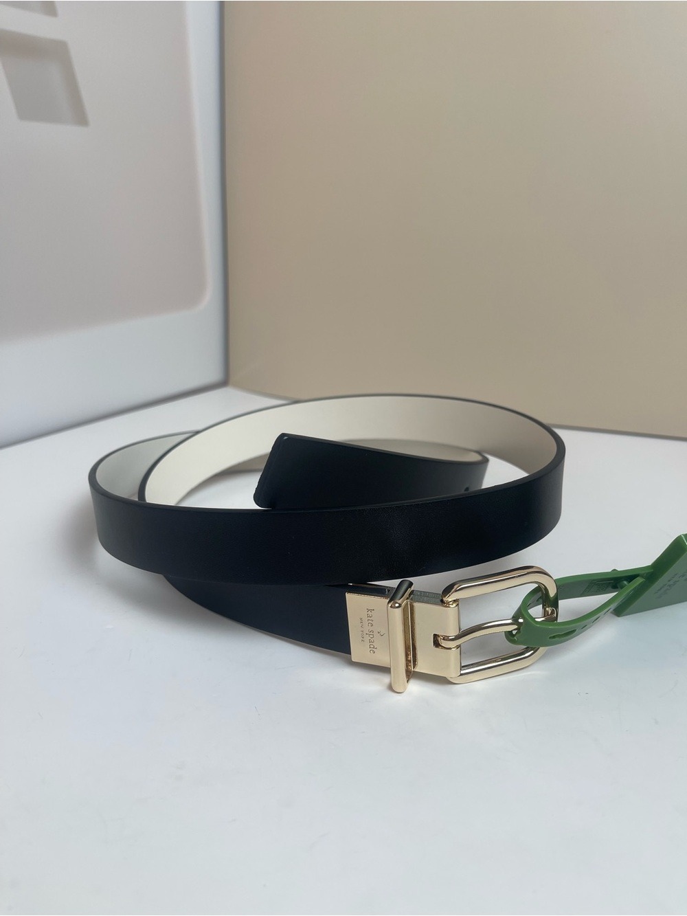Kate Spade Classic Genuine Leather 1”Reversible Belt Black/Ivory Sz Large L NWT - Picture 10 of 13